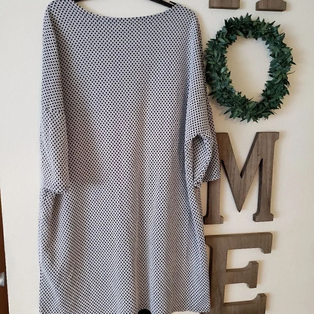 Junarose tunic - Picture 2 of 7